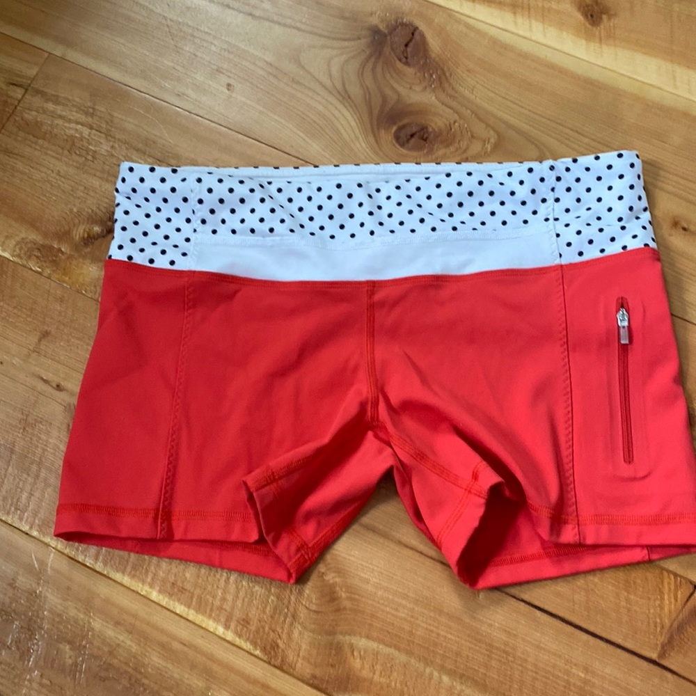 Lulu Lemon spandex shorts. Size 8